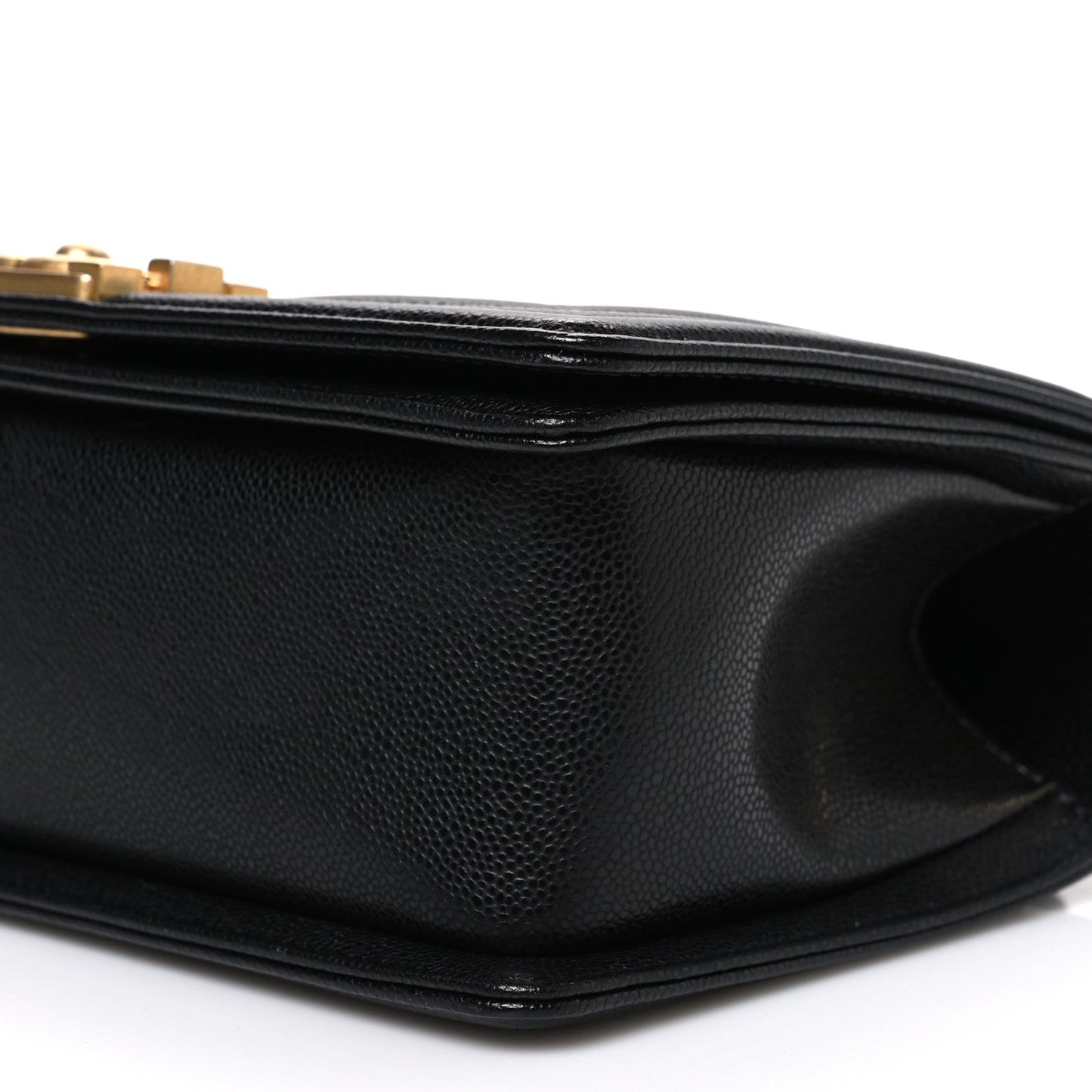 Caviar Chevron Quilted Medium Boy Flap Black
