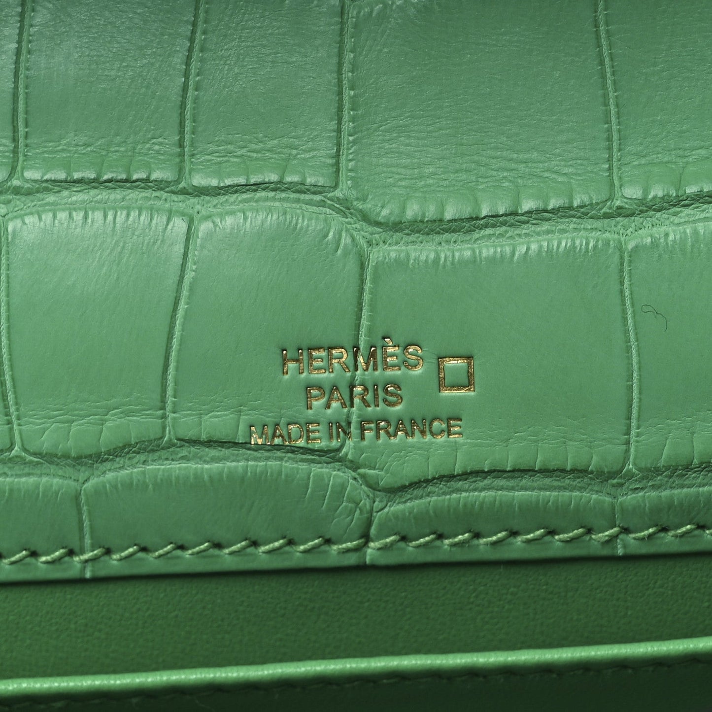 Matte Alligator Kelly Pochette Vert Comics