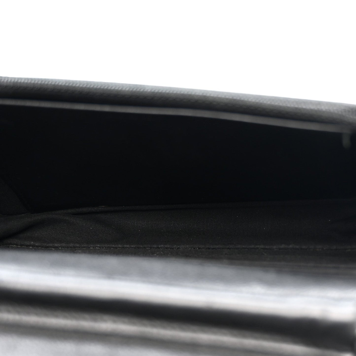 Crumpled Calfskin Quilted Wallet On Chain WOC So Black