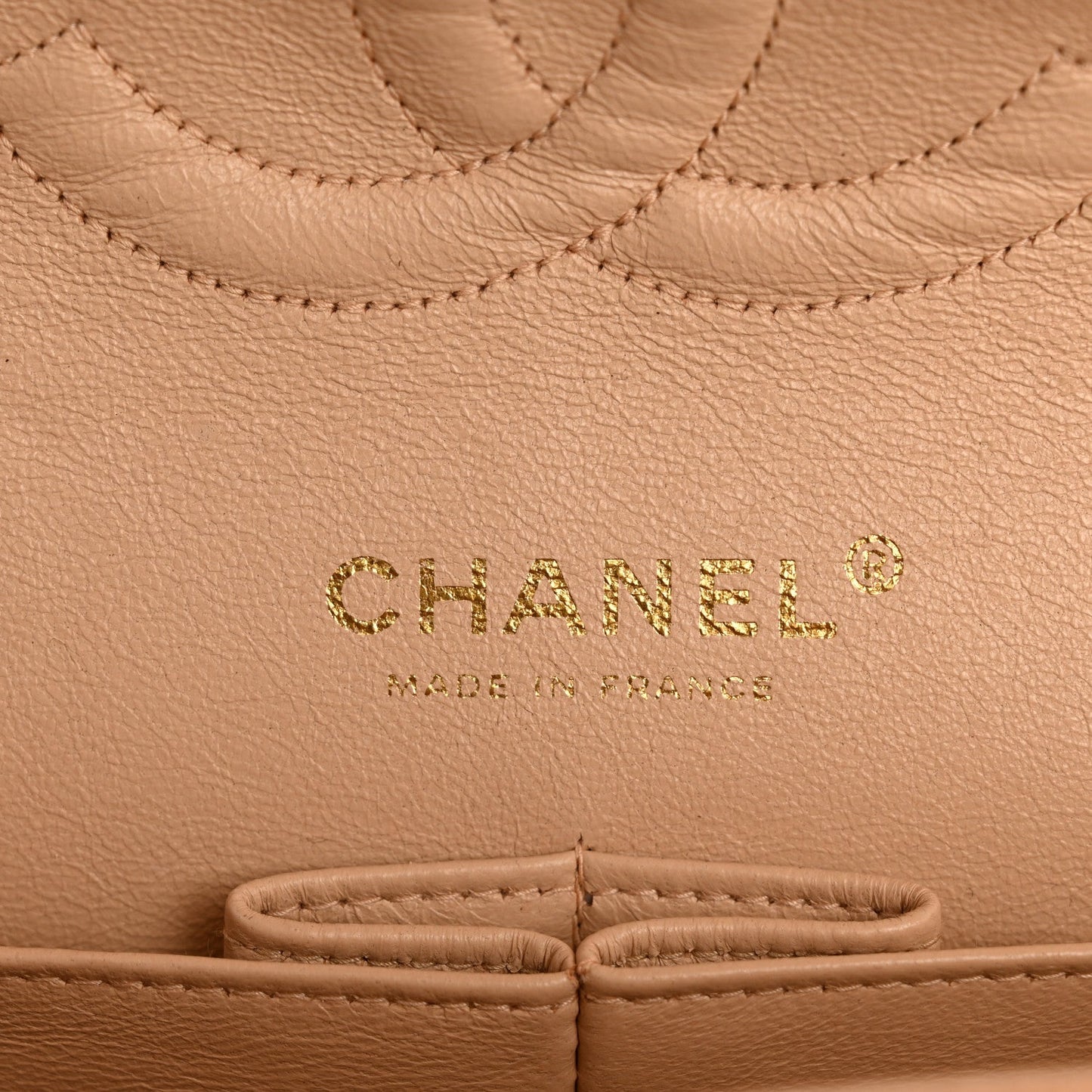 Caviar Quilted Medium Double Flap Beige Clair