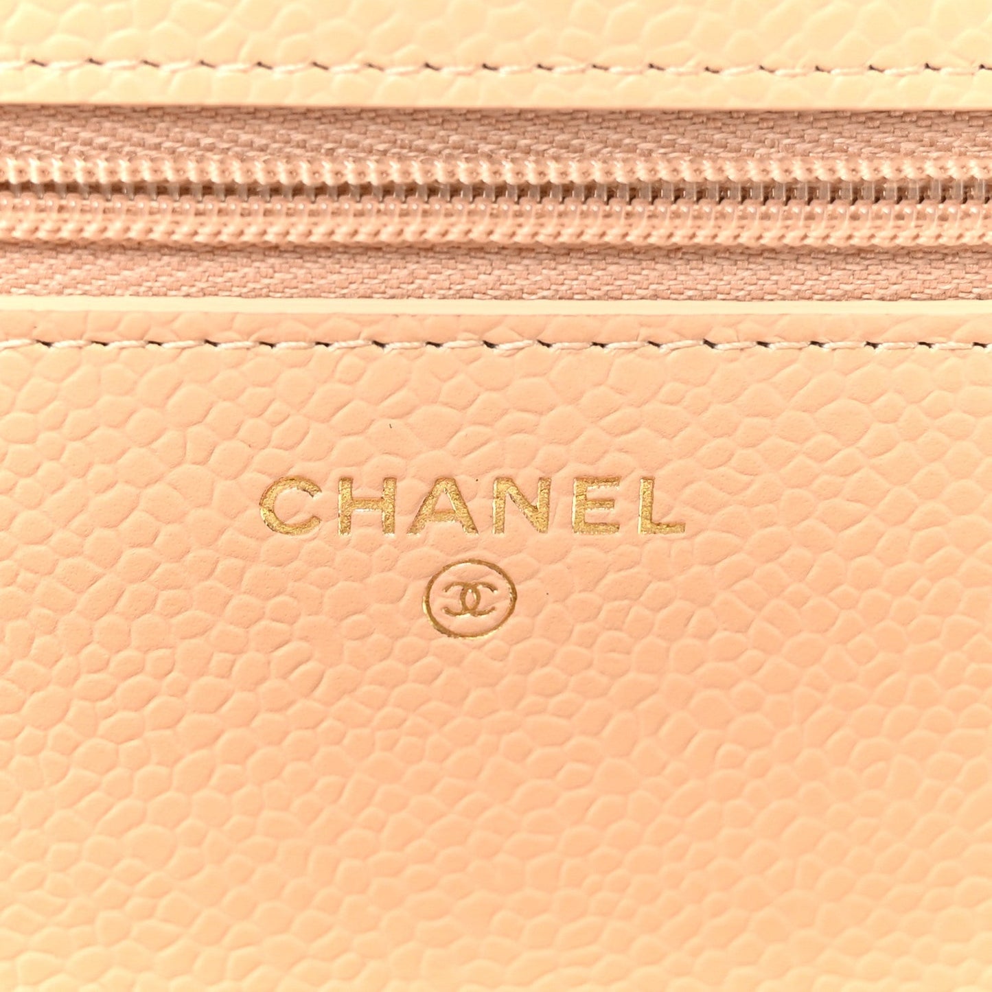 Caviar Quilted Wallet on Chain WOC Beige