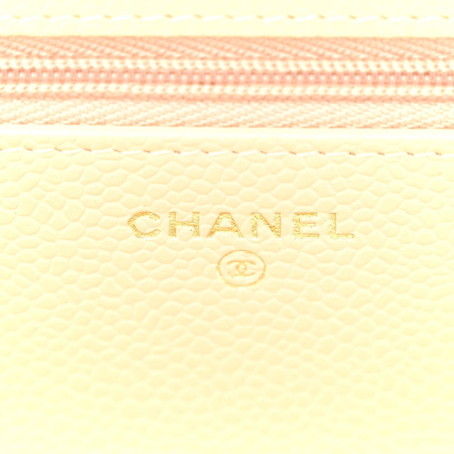 Caviar Quilted Wallet on Chain WOC Beige