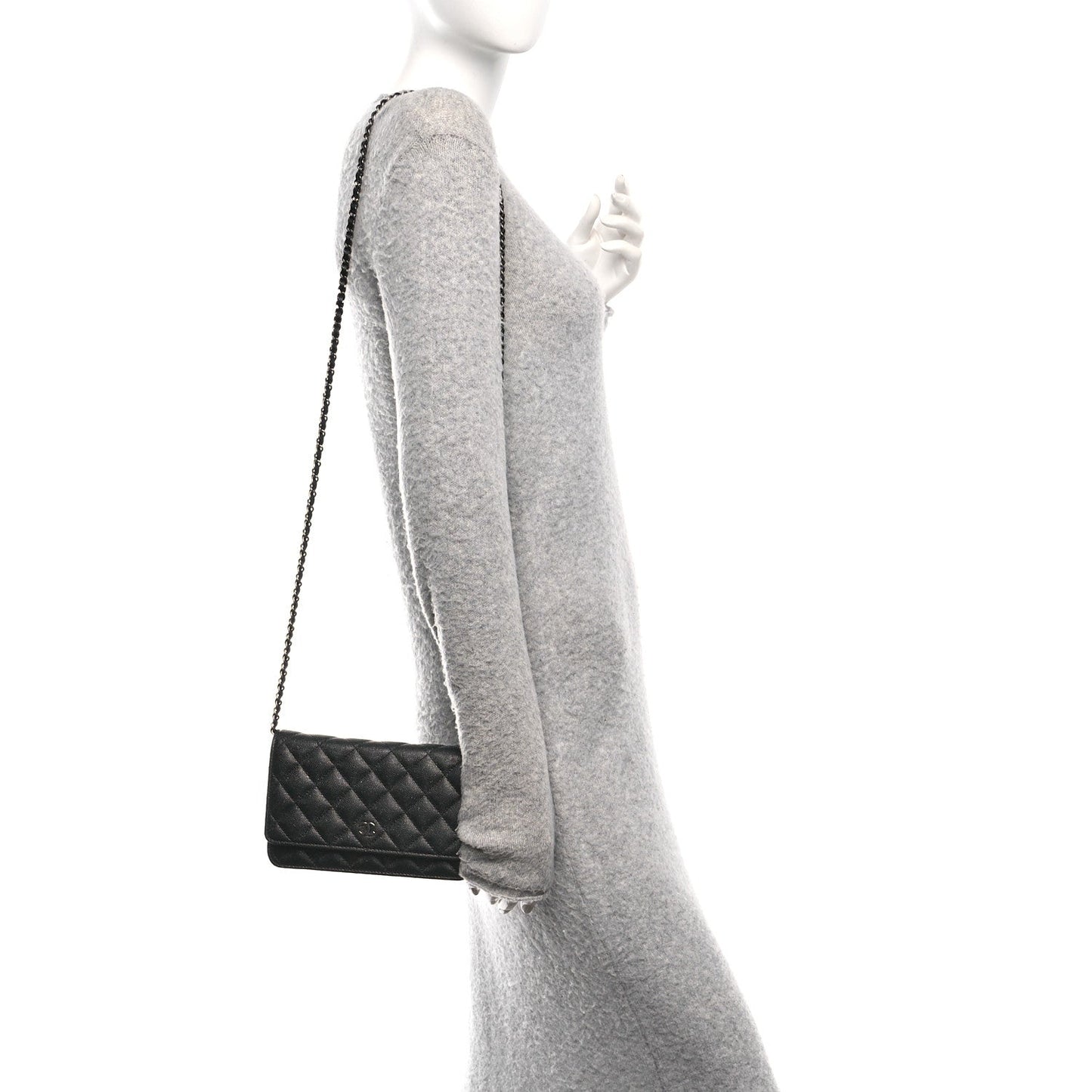 Iridescent Caviar Quilted Wallet on Chain WOC Black