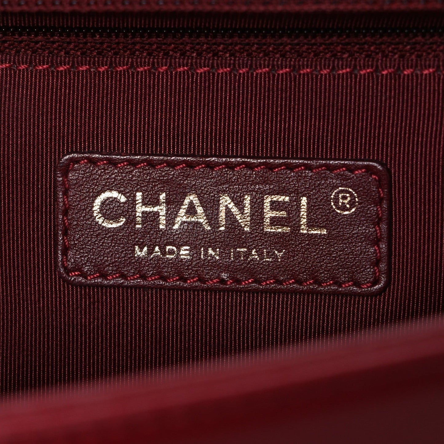 Lambskin Quilted New Medium Boy Flap Red