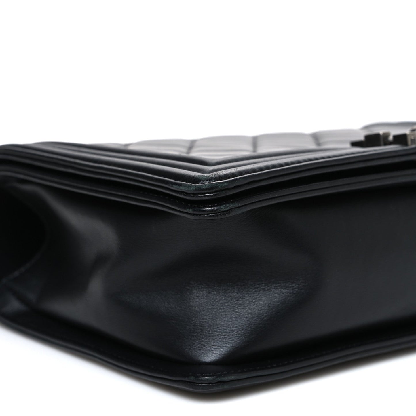 Lambskin Quilted New Medium Boy Flap Black